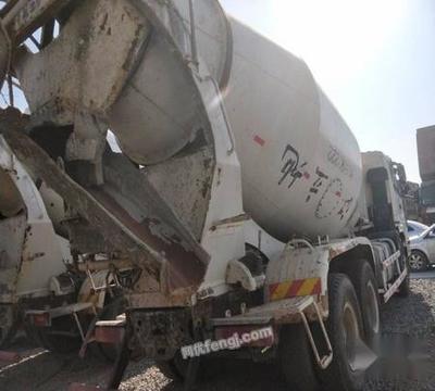 二手欧曼搅拌车及加油车转让信息